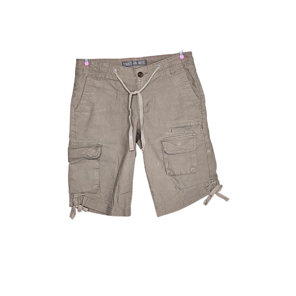 Dickies women's cargo shorts, circa 2013